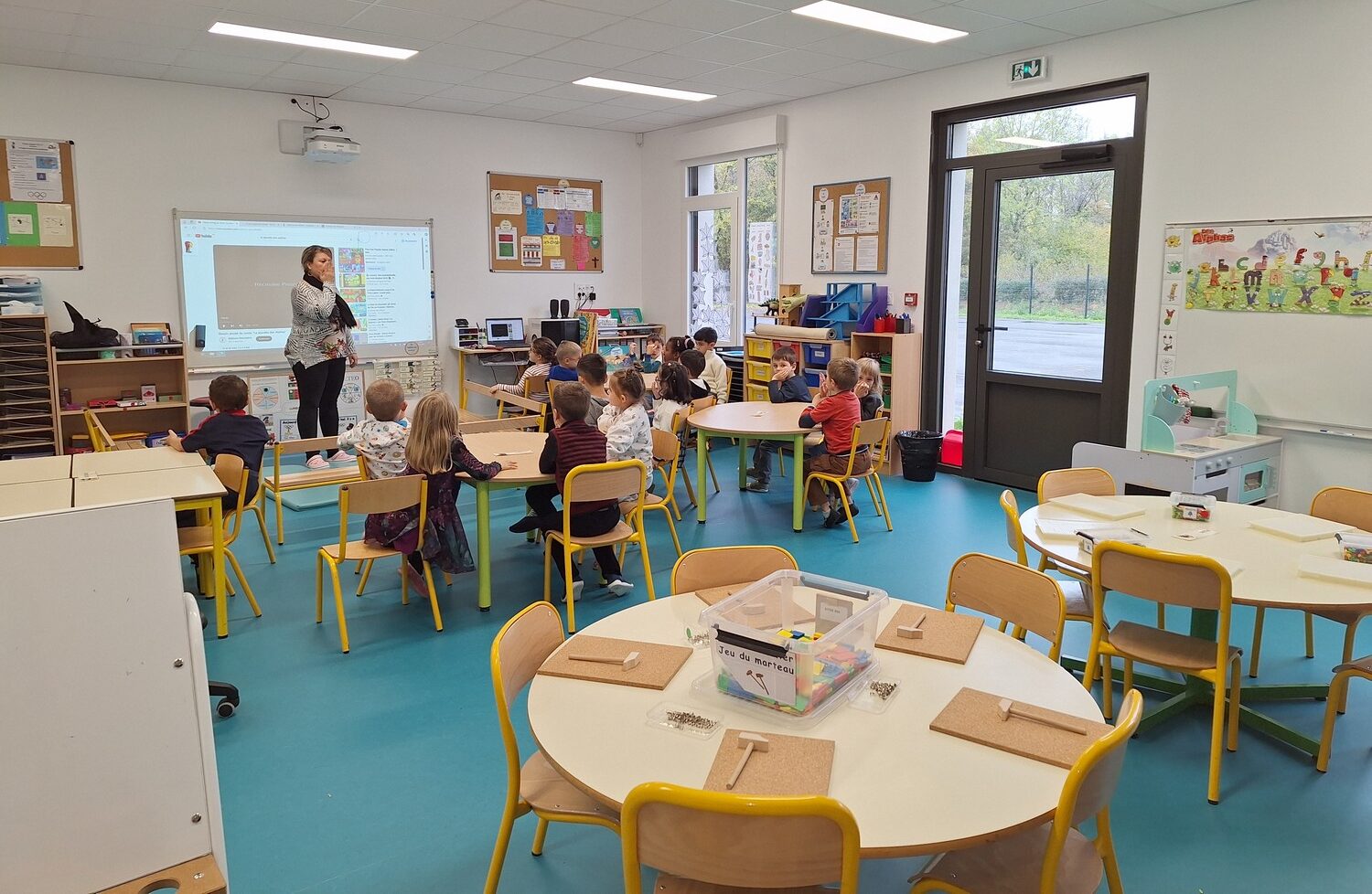 classe-maternelle (1)