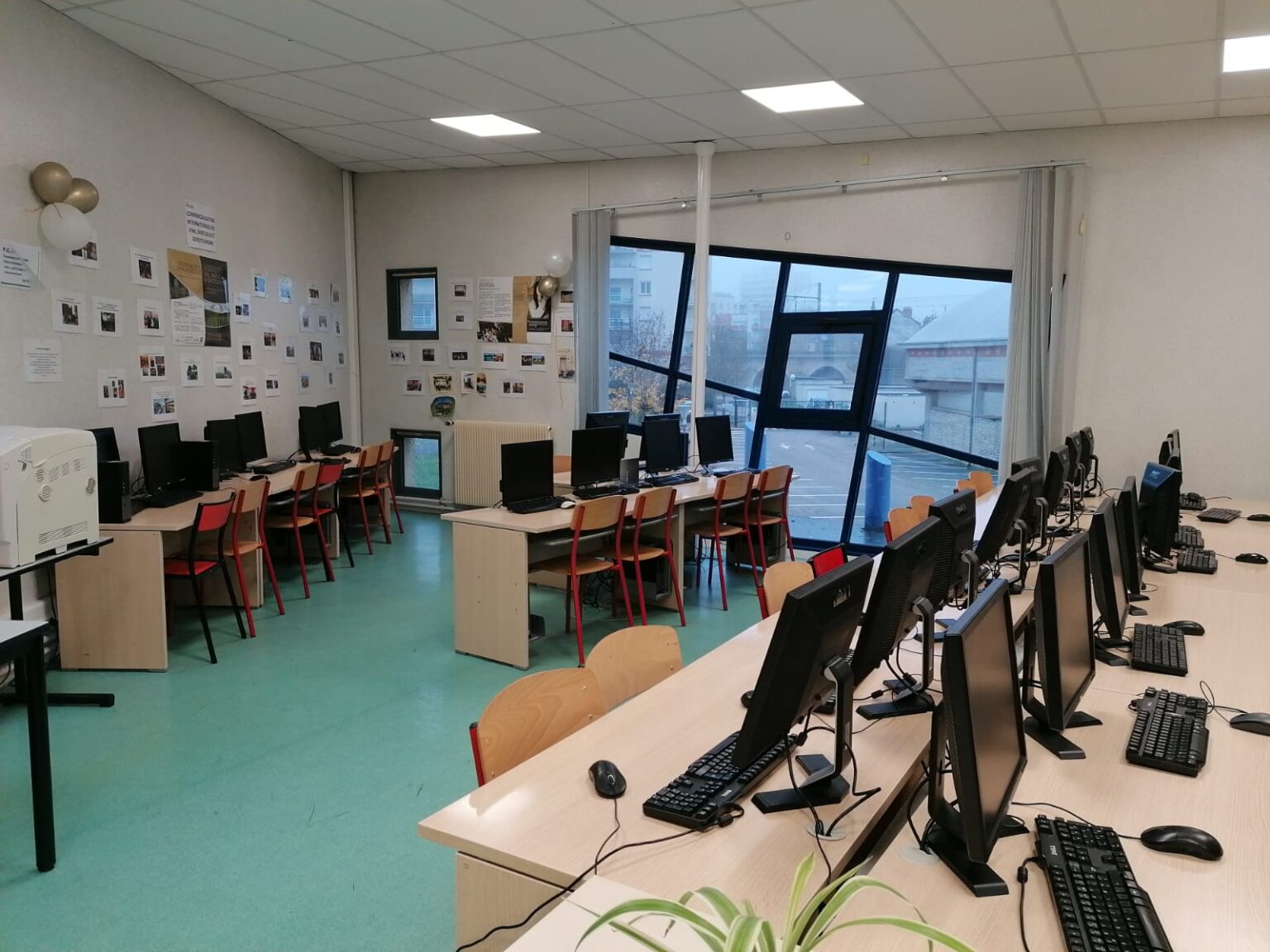 Salle informatique